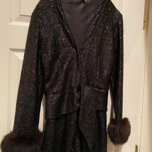 Black Evening Dress - Picture 3 of 4